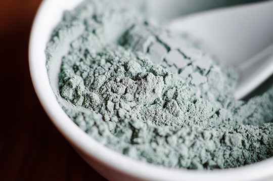Bentonite clay - face wash ingredients for men with normal and combination skin